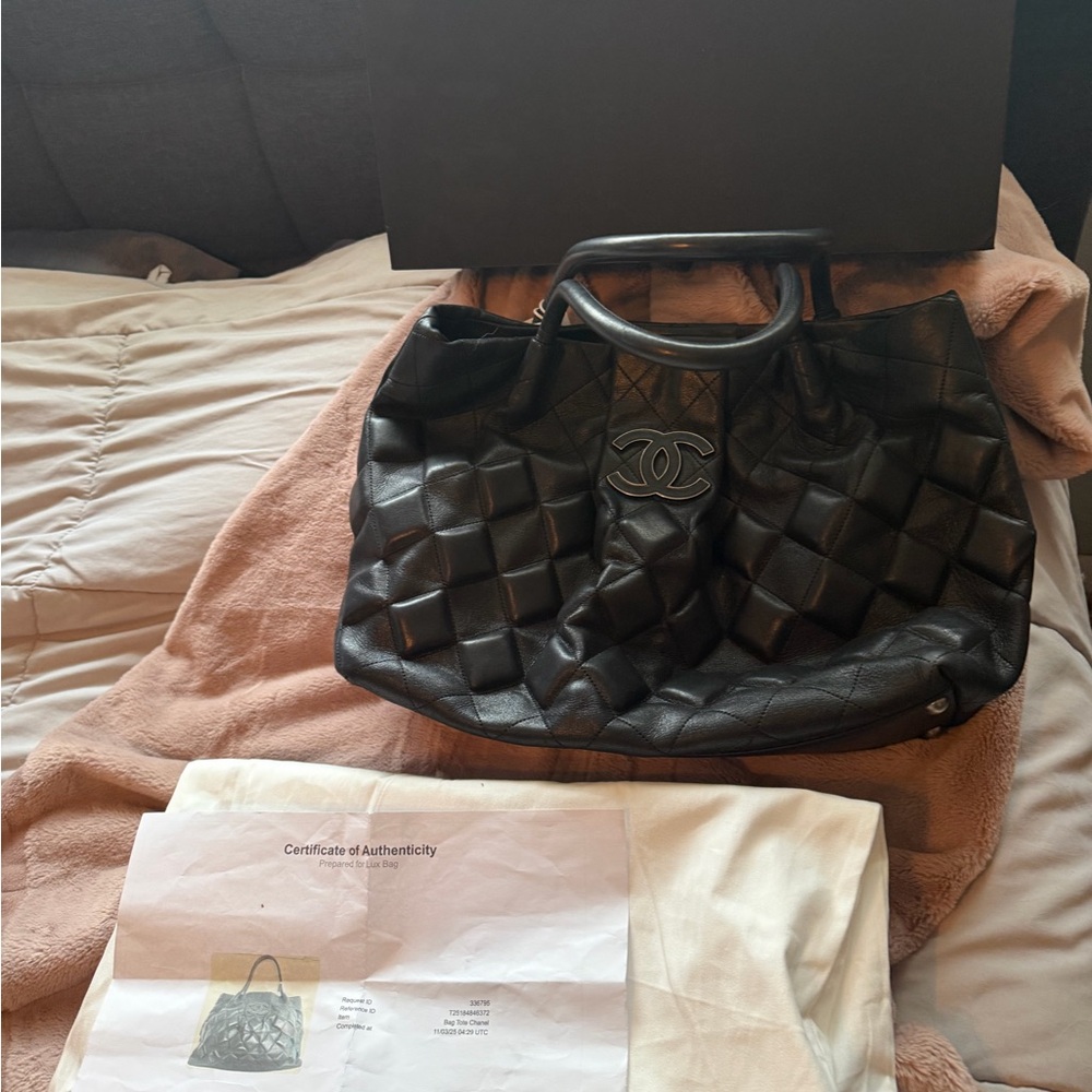 CHANEL Calfskin Sloane Square Black Tote